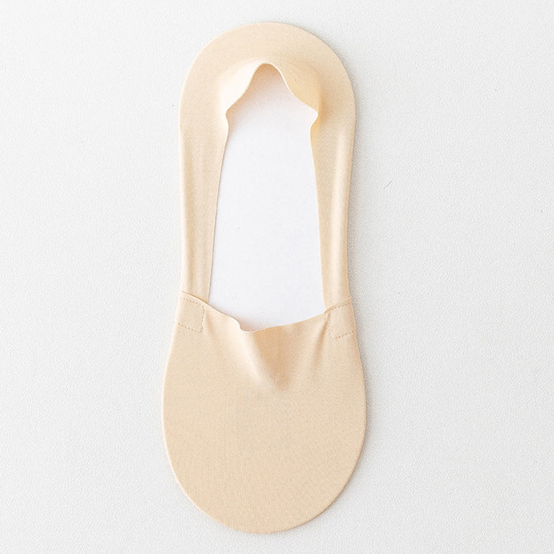 Silkkiset liukkaat sukat: Liukastumisenestoa mukavuutta jaloillesi